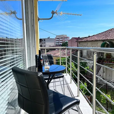 White Luxury * Shkodër