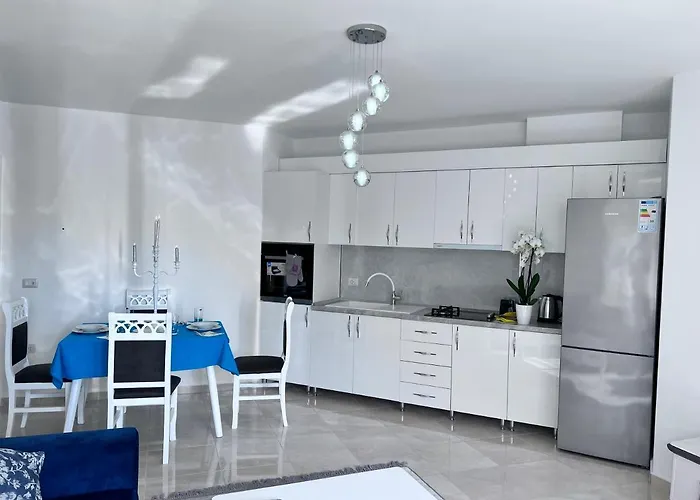 White Luxury Shkodër