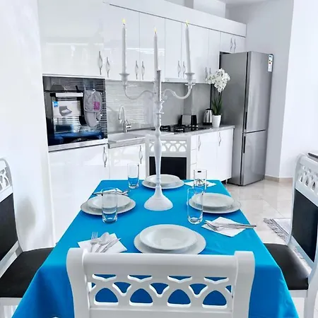 White Luxury *