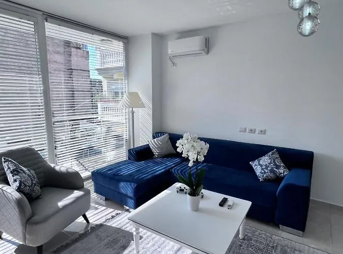 White Luxury Shkodër